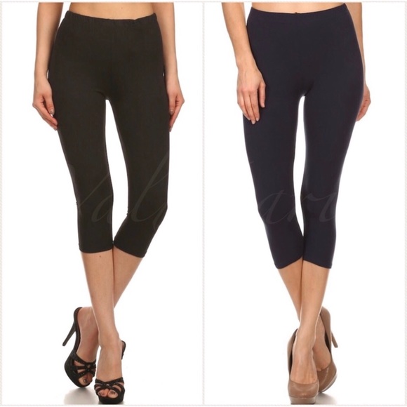 Black Capri Leggings - Picture 2 of 6